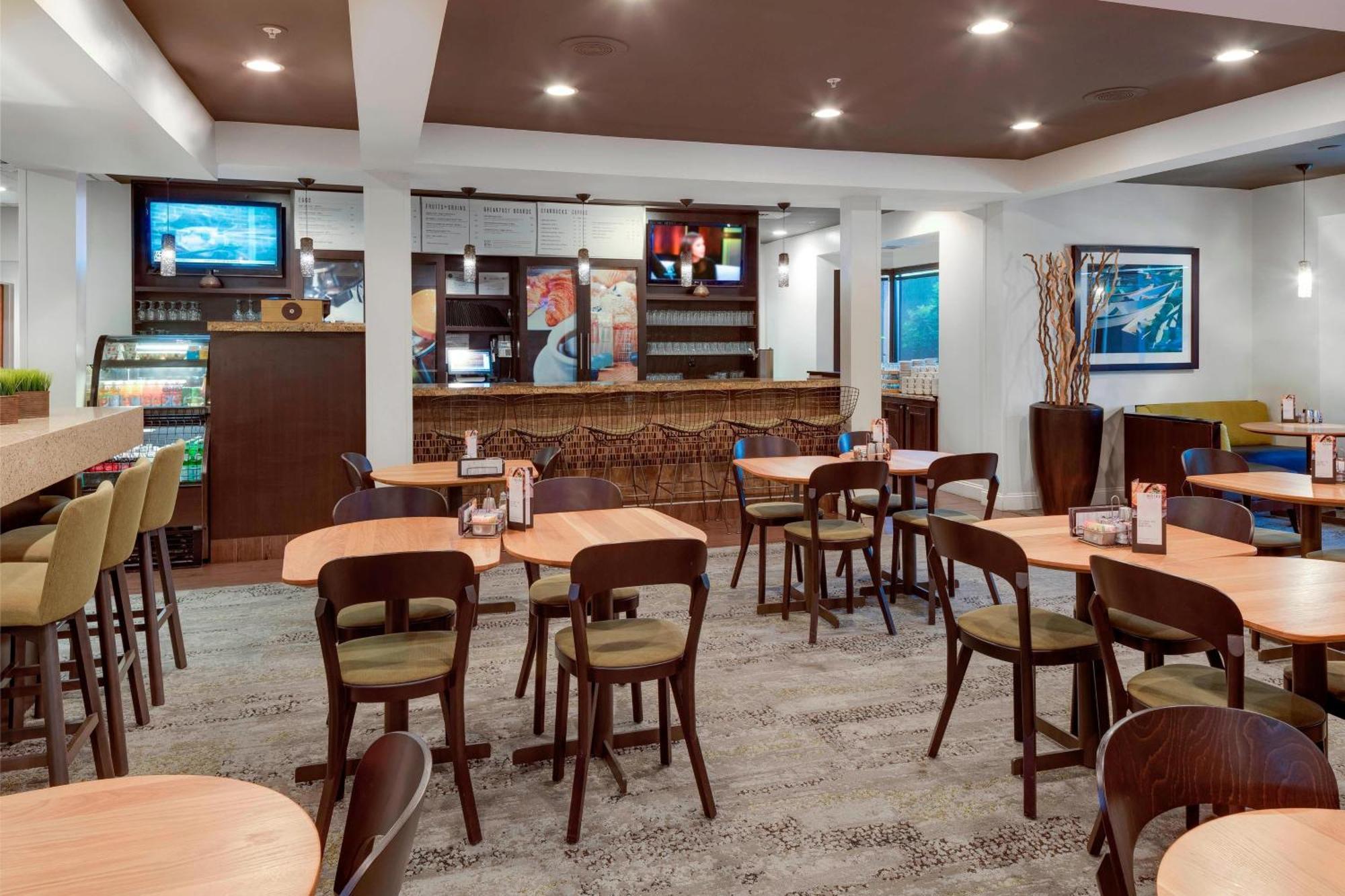 Hotel Courtyard By Marriott Portsmouth Exterior foto